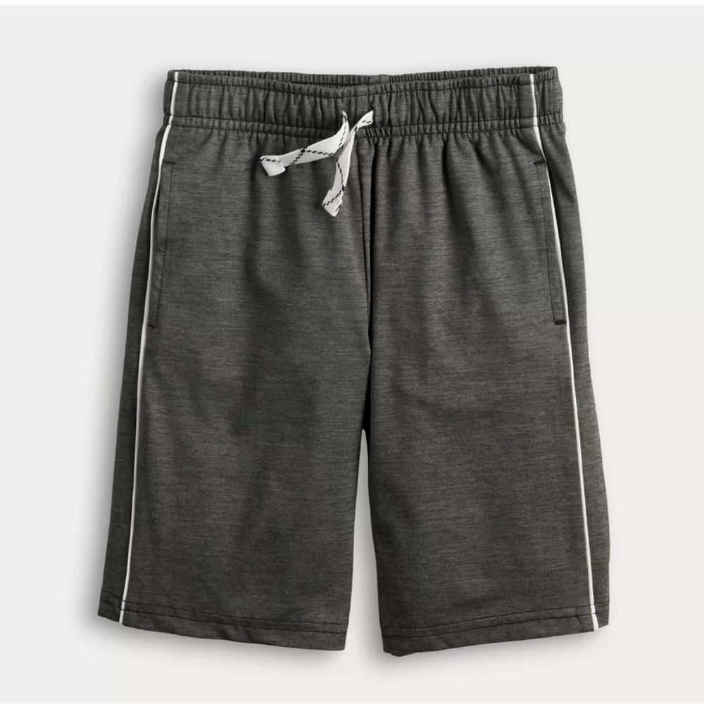 Brand New Bundle! 3 Pairs of Boys Shorts & 4 Short Sleeve T-Shirts, Size 2T, NWT - Picture 6 of 9